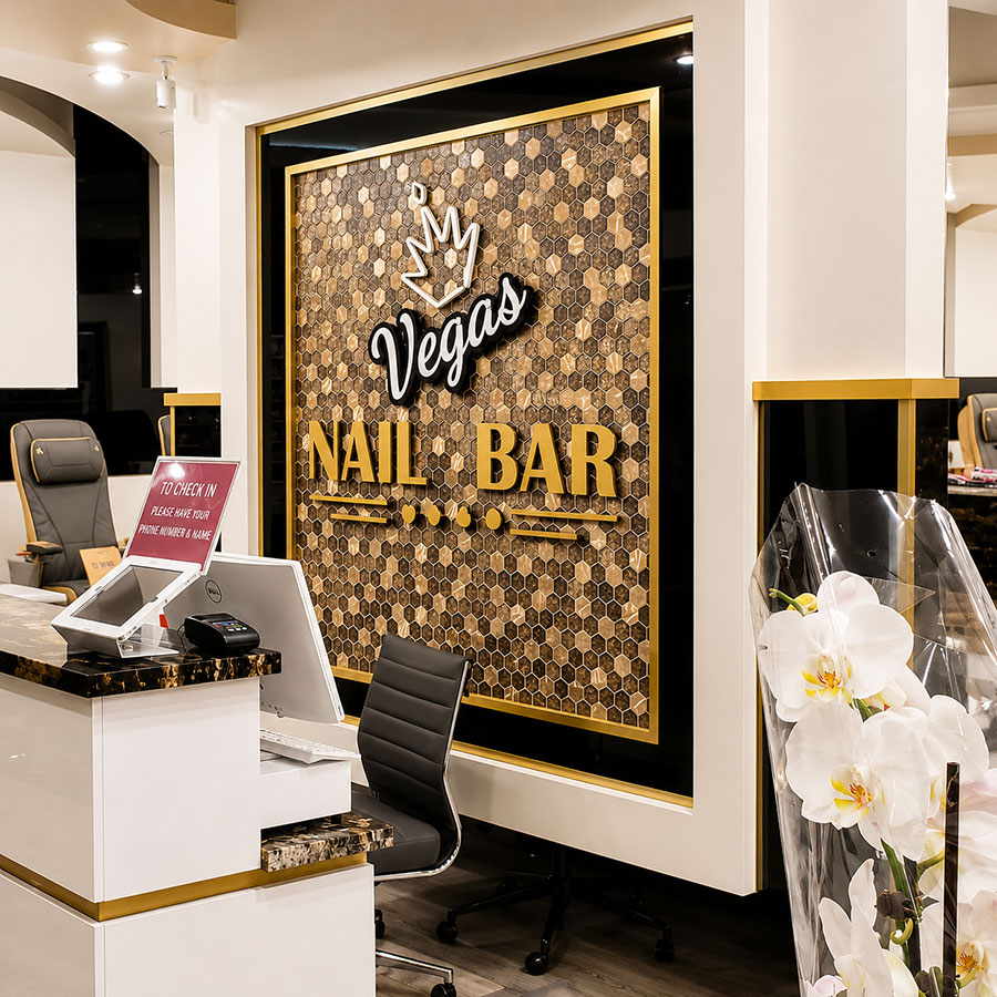 VEGAS NAIL BAR